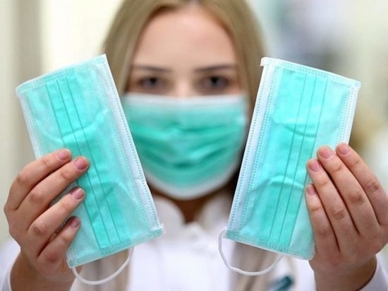 На Орловщине школьным поварам рекомендовали носить маски
