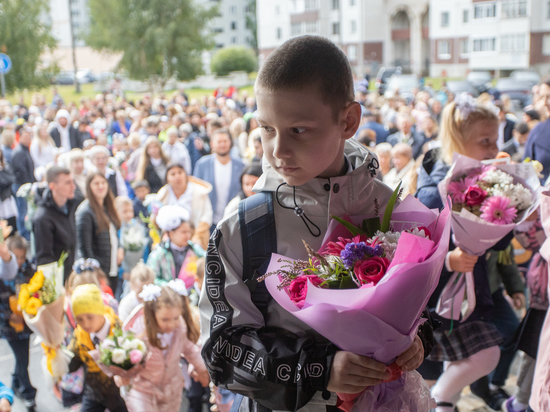 Валерка, ты набрал 25 лайков: Новое поколение первоклассников село за парты в псковских школах