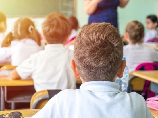 За парты ивановских школ сели 70 украинских детей