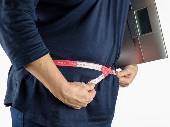 Геронтолог заявил, что люди с лишним весом живут дольше