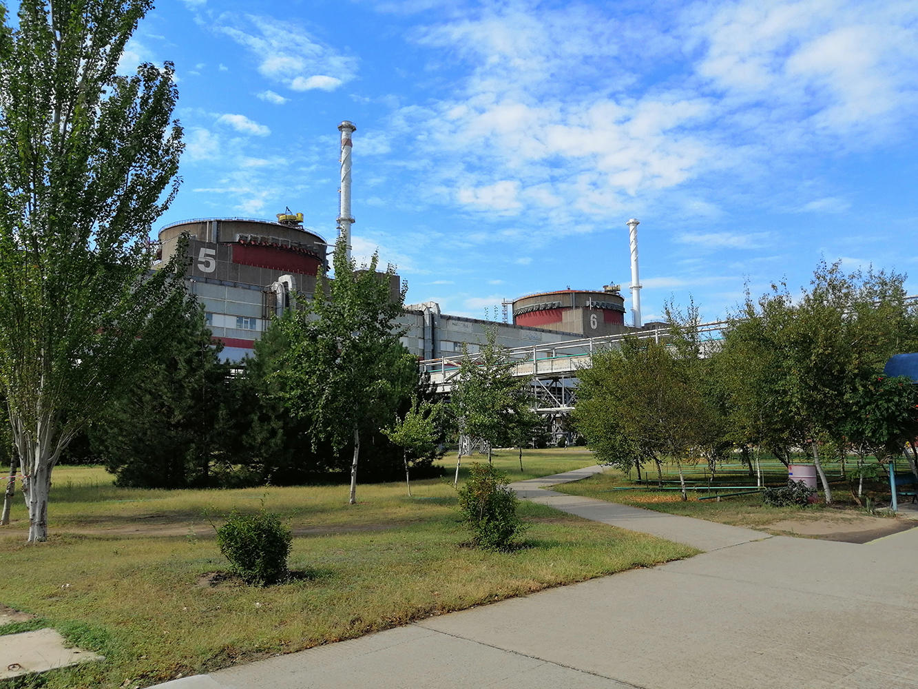 Запорожскую АЭС посетил глава МАГАТЭ: фото станции изнутри