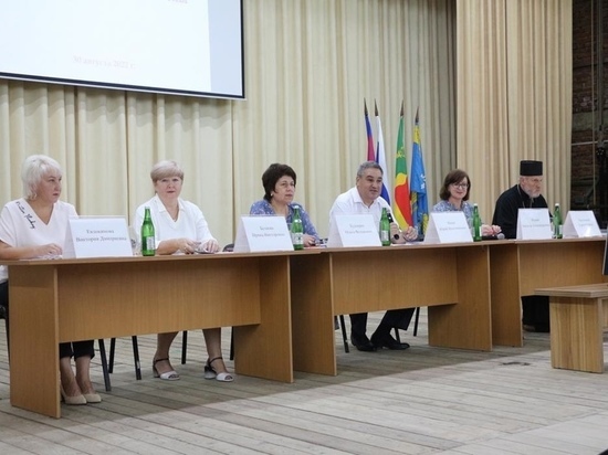 В Красноармейском районе подвели итоги прошедшего 2021 – 2022 учебного года