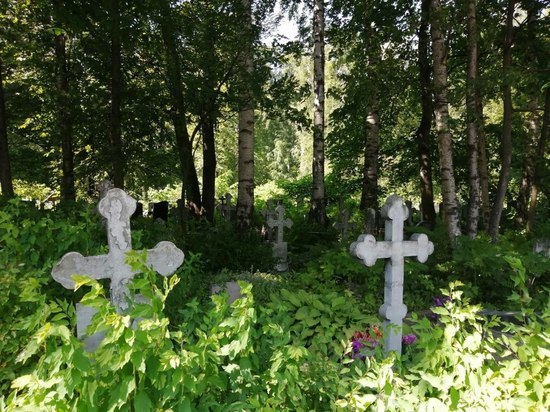 В Петербурге попросили дополнительные 163 млн рублей на содержание кладбищ