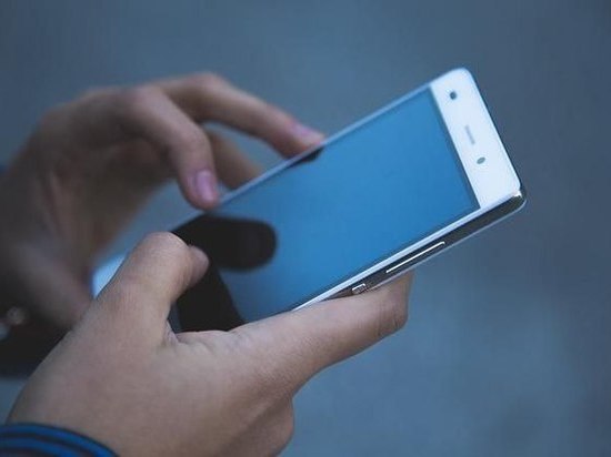 В Пензе 6 из 10 родителей против запрета использовать сотовые телефоны в школе