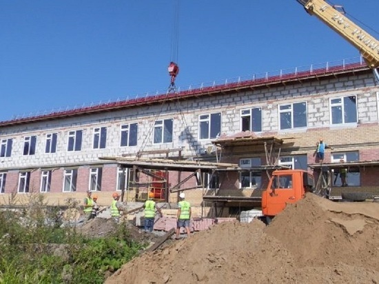 Школа в поселке Якшанга Поназыревского района Костромской будет сдана к началу второй четверти