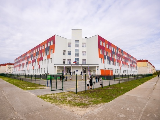 В Сургутском районе открылся новый корпус школы