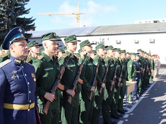 В Твери курсанты ВА ВКО имени Жукова приняли военную присягу