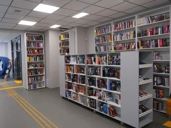 Уникальную обновленную библиотеку открыли в Новом Уренгое