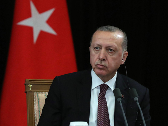 Эрдоган пригрозил Греции "высокой ценой" за военные провокации