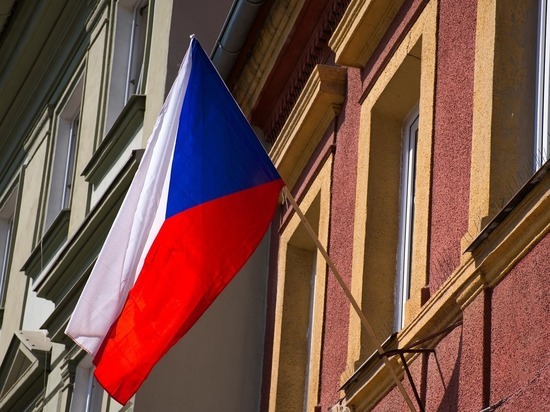 Жители Праги массово потребовали дешевого газа из России