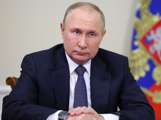 Песков сообщил о потребности Путина в информации от военкоров