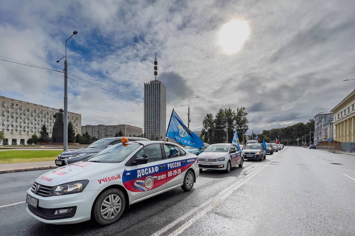 Из Архангельска стартовал автопробег «Дорогами мужества» - МК Архангельск