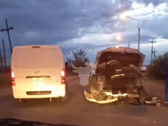 Три человека пострадали в ДТП с люксовым внедорожником на объездной в Чите