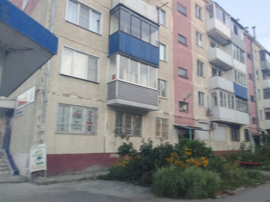 В кузбасском городе из пневматического пистолета выстрелили в несовершеннолетних