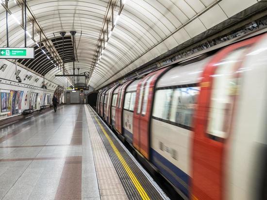 В Красноярске начались подготовительные работы для стройки станции метрополитена на площади Революции