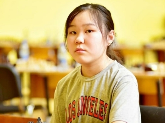 Звание мастера ФИДЕ дали 14-летней шахматистке из Забайкалья Яне Жаповой