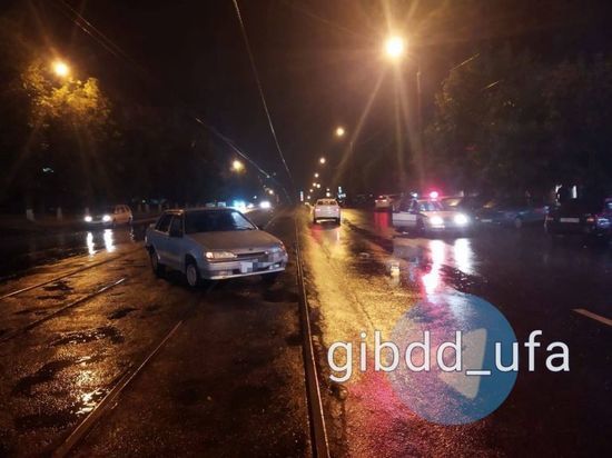 В Уфе переходивший в неположенном месте мужчина угодил под колеса автомобиля