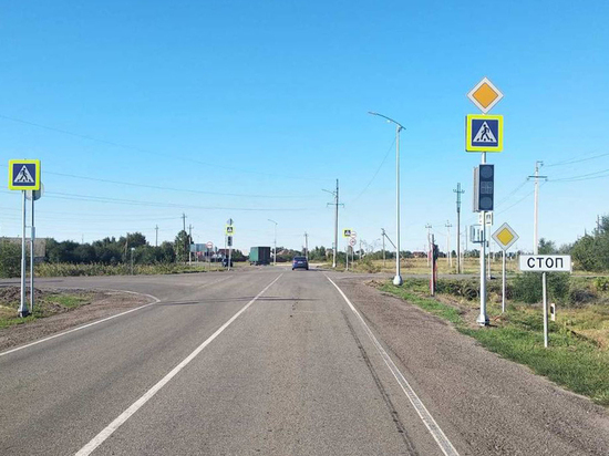 После жалоб жителей на опасном перекрестке в белгородском поселке установили светофор