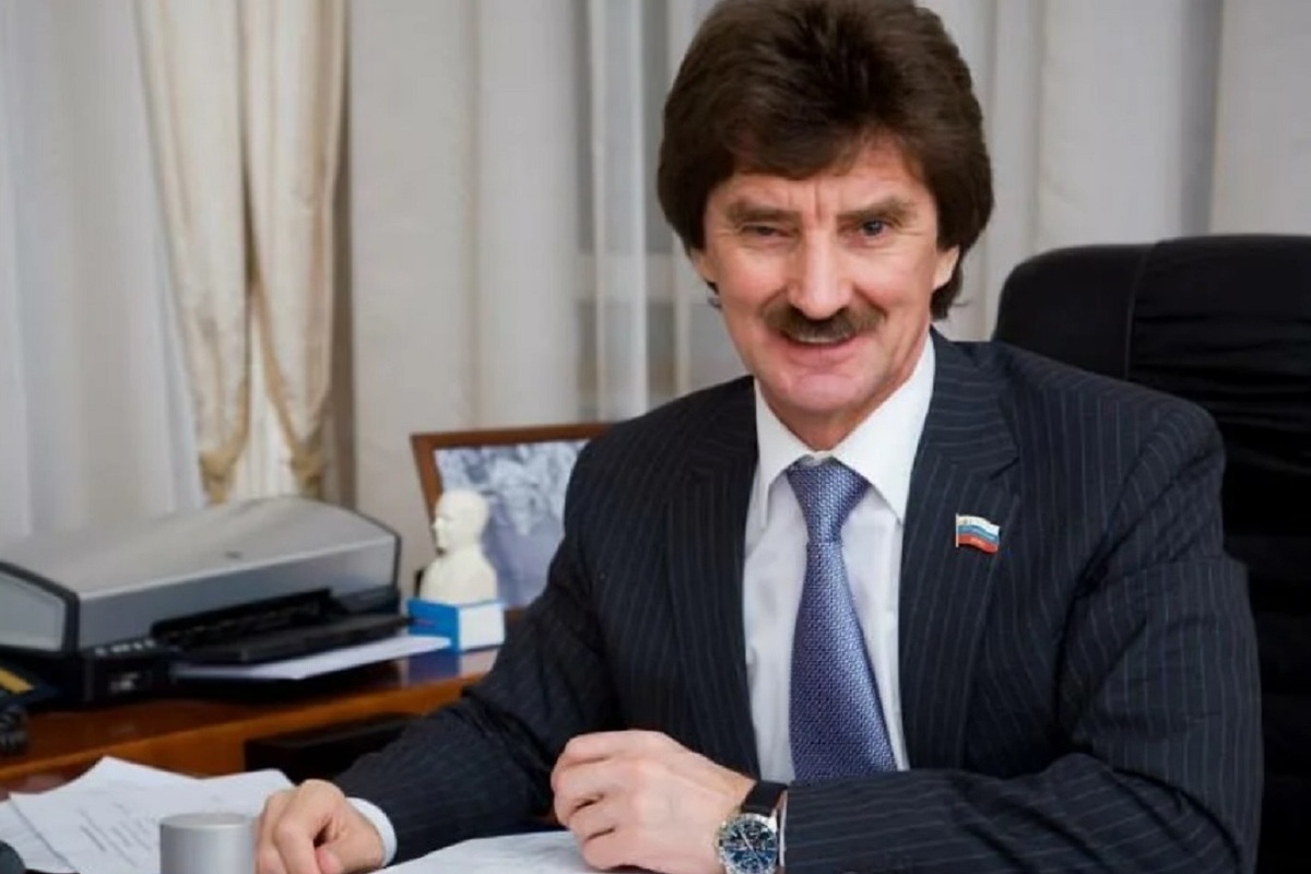 Депутат Костромской облдумы Флун Гумеров подал заявление о сложении полномочий