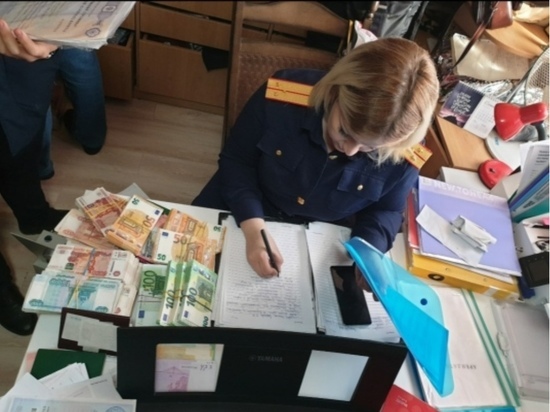 Сотрудников Токсовской больницы задержали по подозрению в краже более 200 миллионов рублей из бюджета