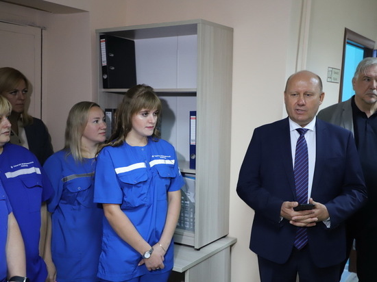 Специалисты скорой медицинской помощи переехали в отремонтированное здание