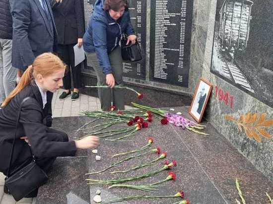 Жертв Холокоста вспоминают в Минводах на крупнейшем захоронении в РФ