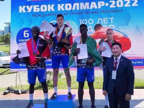 Якутянин выиграл Кубок «Колмар» по мас-рестлингу