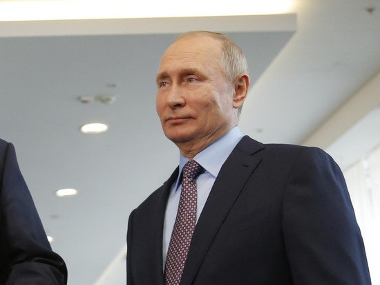 Путин: "Пик самой сложной ситуации в России пройден"