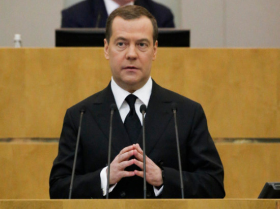 Медведев назвал Трасс «термоядерной русофобкой»