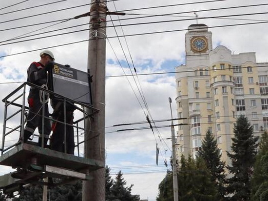 В Брянске установят электронные табло на 60 остановках