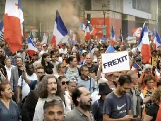 Французский телеканал назвал многотысячную демонстрацию в Париже «выдумкой российской пропаганды»