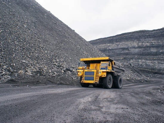 Взрывные работы угольщиков остановят движение по дороге на Сахалине