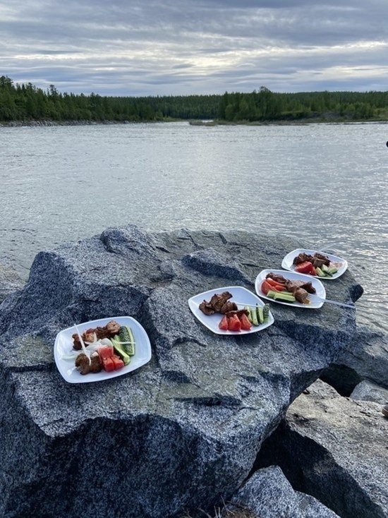 В ЯНАО обустроят туристическую стоянку на реке Собь