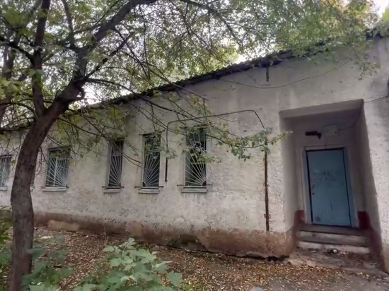 Кадры с будущим вытрезвителем в Новосибирске опубликовали очевидцы