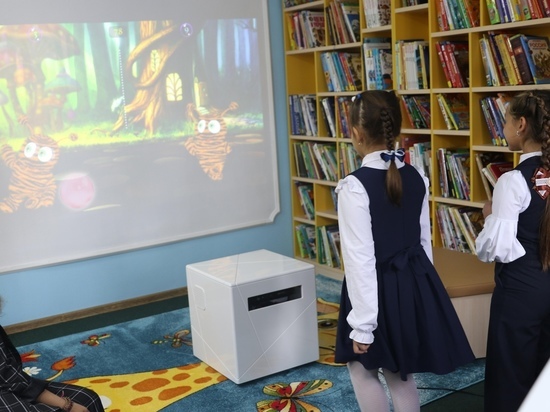 Модельная библиотека с 4D-книгами и акустическим креслом открылась в Красноселькупе
