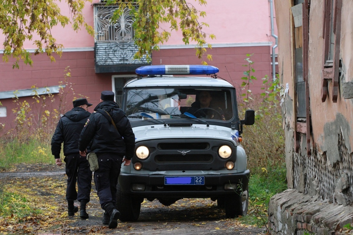 Полиция барнаул. Полиция фото. Милиция России. Полицейский России. Патрульный полицейский.