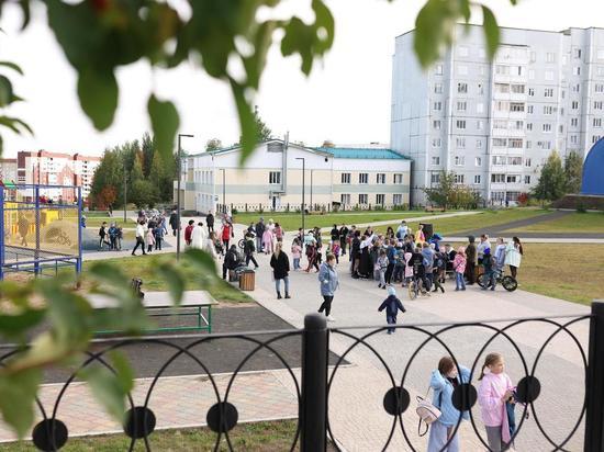 В Кодинске Красноярского края прошло торжественное открытие благоустроенного пешеходного бульвара