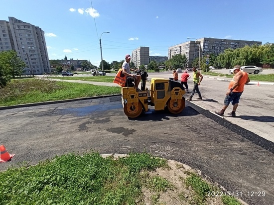 В Тамбове с начала дорожного сезона отремонтировали 30 дворовых проездов
