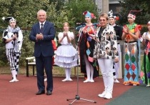 В поселке Уразово Валуйского горокруга Белгородской области появилась площадка для детских игр