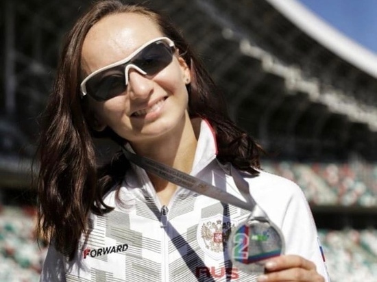 Спортсменка из ЯНАО взяла серебро на международном турнире по паралимпийской легкой атлетике