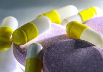 Из-за приостановки глобальными фармкомпаниями (Janssen, Novartis, Pfizer и т