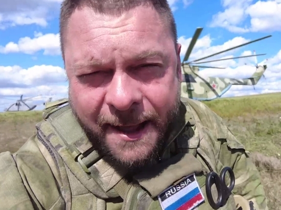 Поддубный показал доставку российских военных вертолетами в бой под Купянск