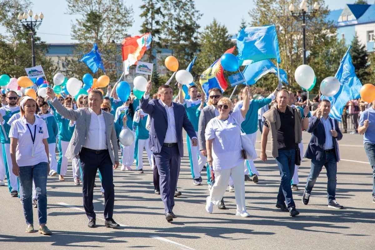 Праздничные мероприятия развернулись на День города в Южно-Сахалинске - МК  Сахалин