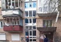 Утром 11 сентября украинские войска нанесли удар по центральной части Донецка, сообщает донецкая городская администрация

В результате прилета во двор многоквартирного дома по проспекту Ватутина в здании вылетели окна