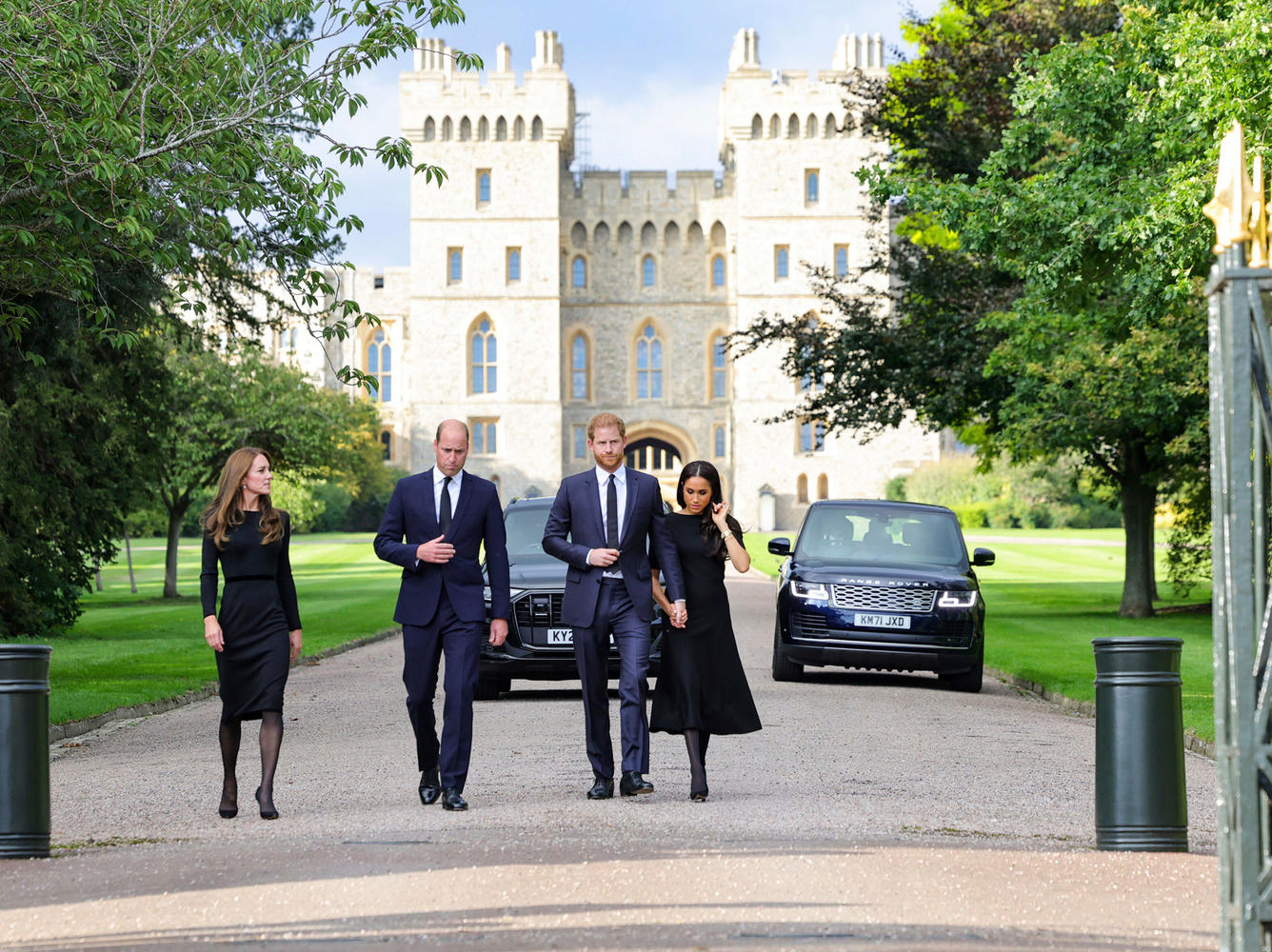 Princes William and Harry arrive at Windsor with their wives: exit footage