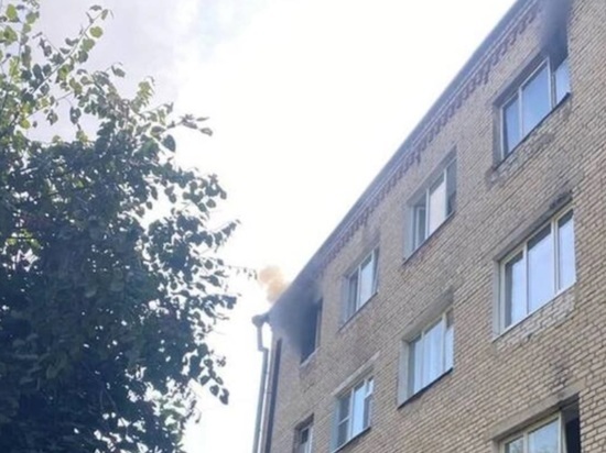 В Александрове на пожаре эвакуировали десятки человек