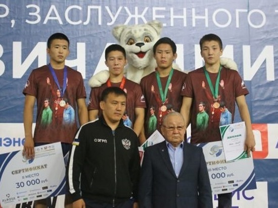 Бурятские борцы заняли призовые места на всероссийском турнире