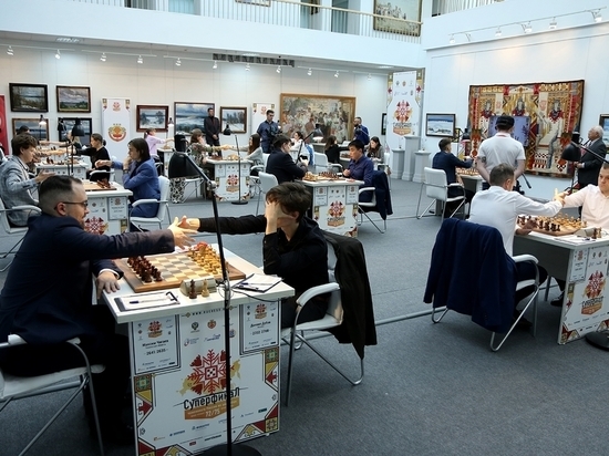 В Чебоксарах продолжаются Суперфиналы чемпионатов России по шахматам