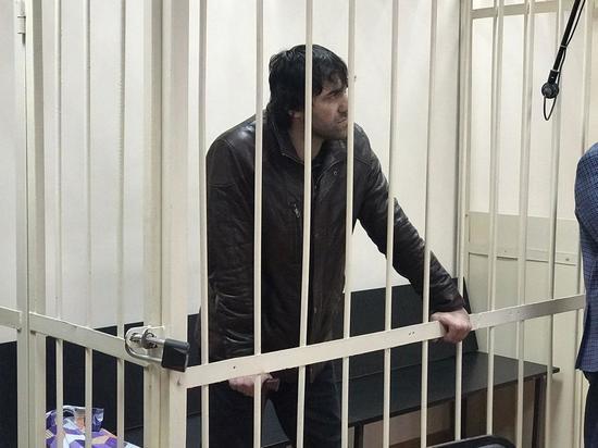 В Новосибирске криминального авторитета Бая этапировали в красноярскую колонию