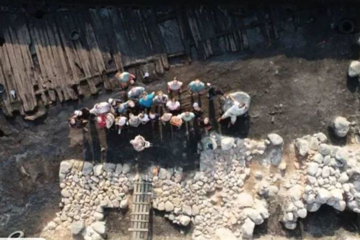 След прошлого: костромские археологи нашли при раскопках башмак XVII  века